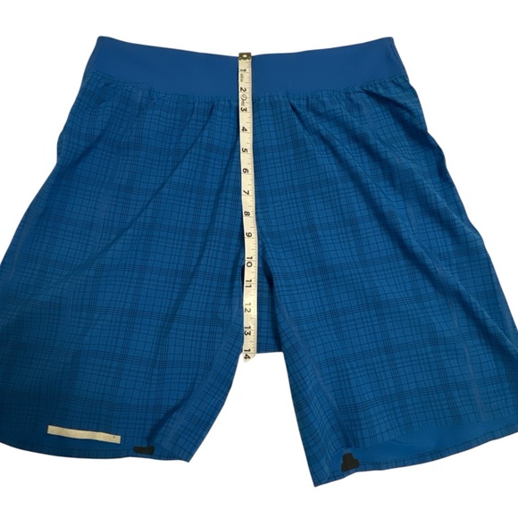 Lululemon Plaid Workout Shorts - Men's Size Small - Picture 8 of 8